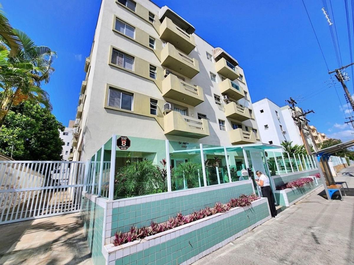 Aconchegante Apto 01 Dorm C/sacada, Ar-cond, Wi-fi, Lado Apartamento *